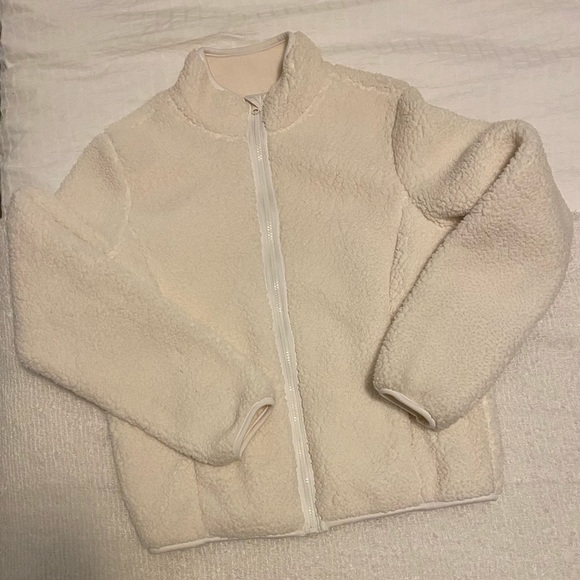 Joe fresh sherpa jacket - Picture 2 of 4